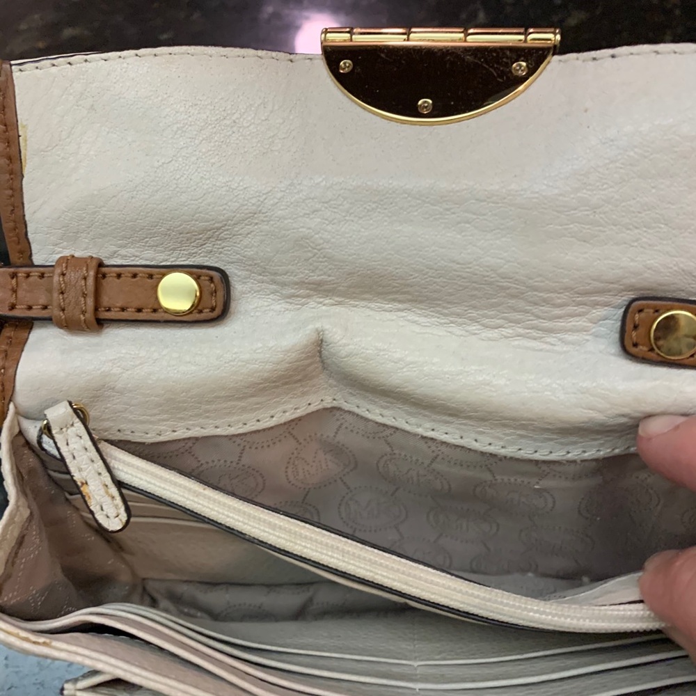 Gently used Michael Kors Crossbody - Picture 3 of 9